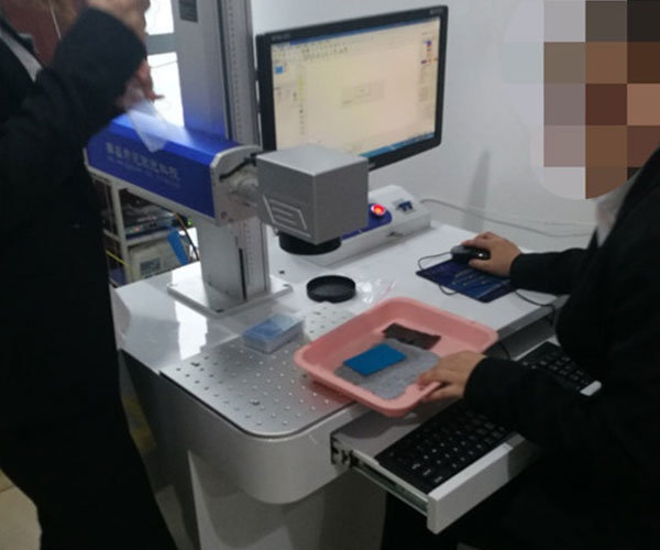 金银珠宝激光刻字机