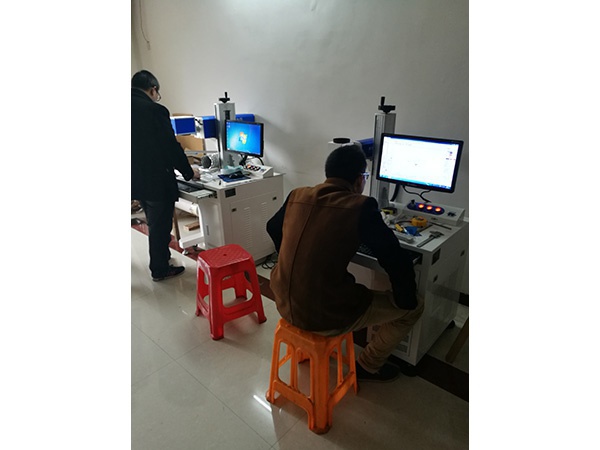 毛笔激光刻字机